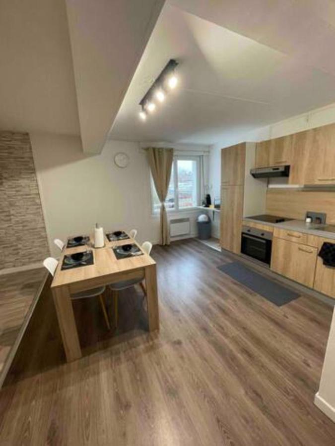Appartement En Duplex Centre Ville D'Onnaing Exterior photo