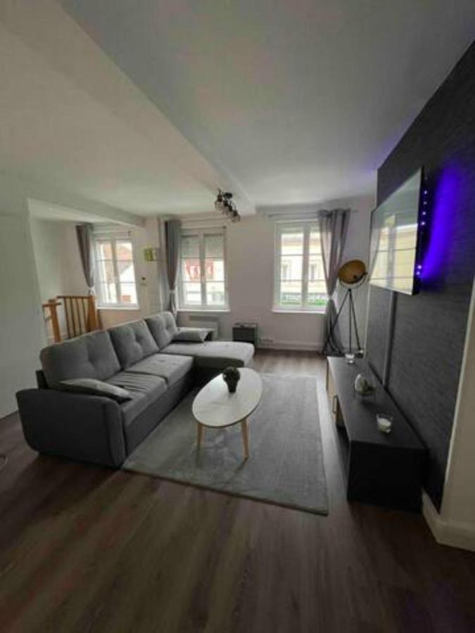Appartement En Duplex Centre Ville D'Onnaing Exterior photo
